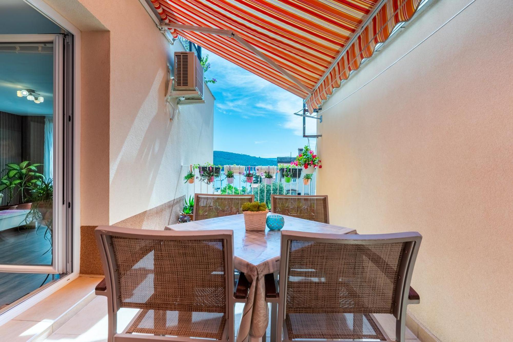 Apartman Laura Cres Luaran gambar