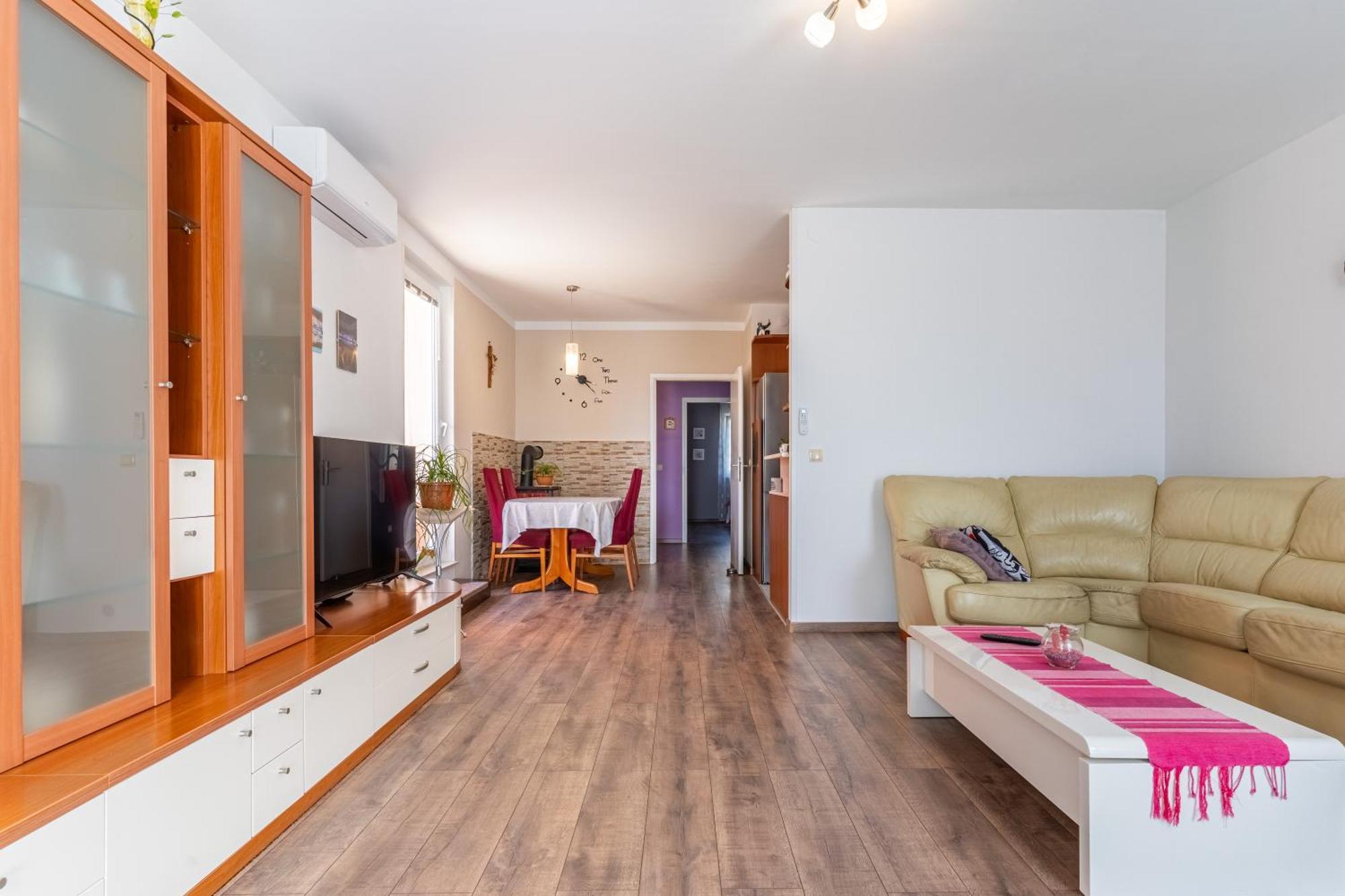 Apartman Laura Cres Luaran gambar
